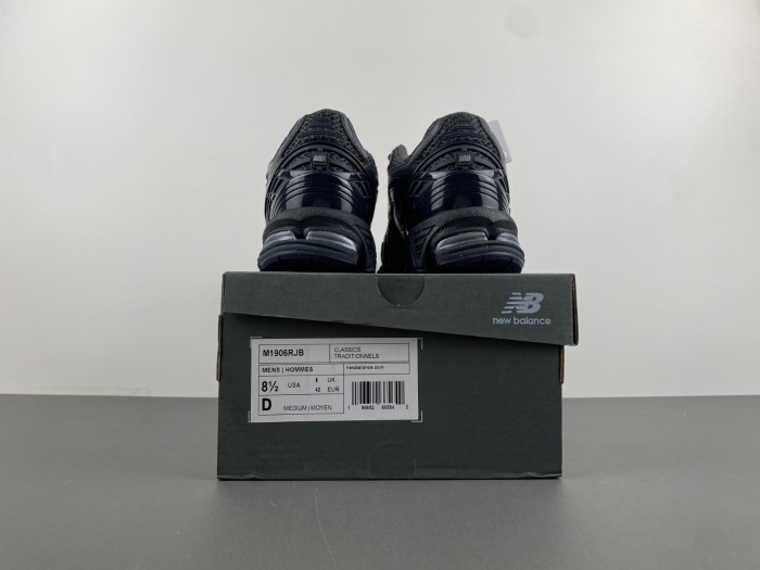 New Balance 1906R Low Black Metallic Silver M1906RJB