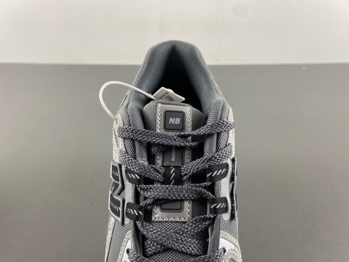 New Balance 1906R Castlerock Rain Cloud M1906RLG