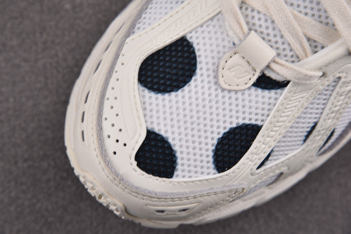 New Balance 1906R Polka Dot Sea Salt M1906RPC