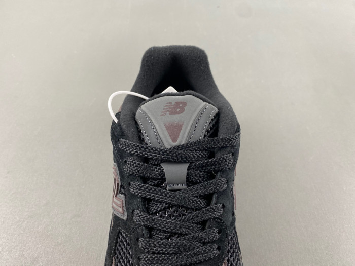 New Balance 9060 Black Brown M2010RN