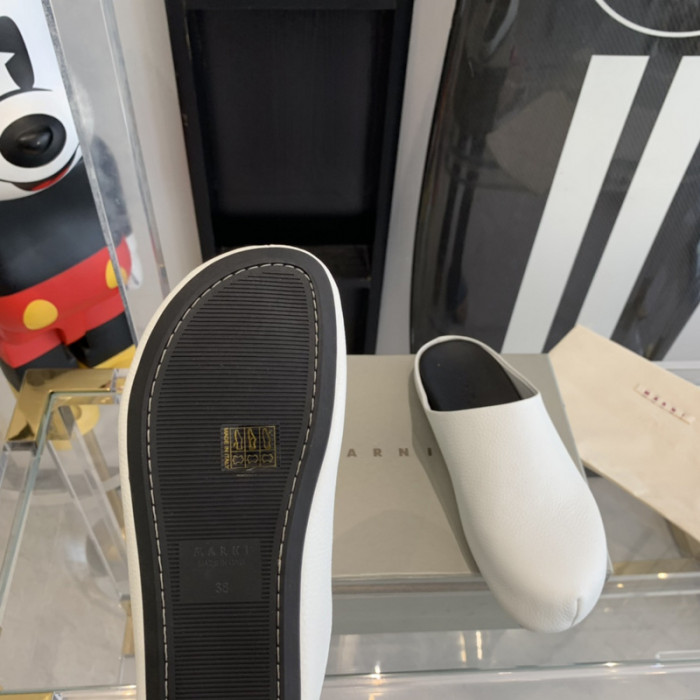 marni fussbett sabot loafers