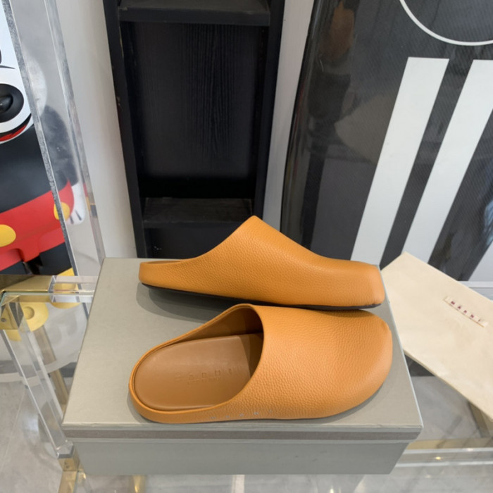 marni fussbett sabot loafers