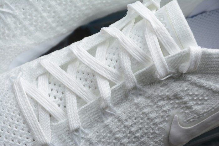nike air vapormax flyknit 2 white pure platinum 942842-100
