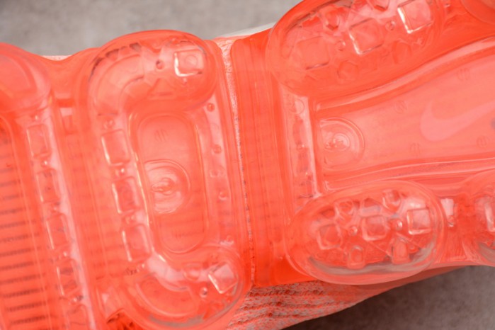 nike air vapormax flyknit 2.0 crimson pulse 942843-800