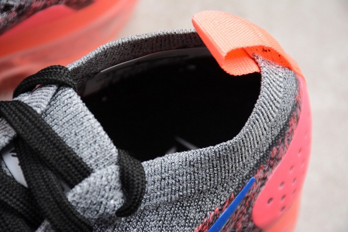 nike air vapormax flyknit 2.0 hot punch 942843-104