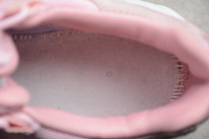 nike air max 95 “prism pink” white-sheen-black 919924-600