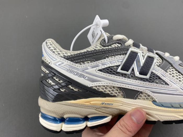 New Balance 1906U Raincloud Magnet U1906NA