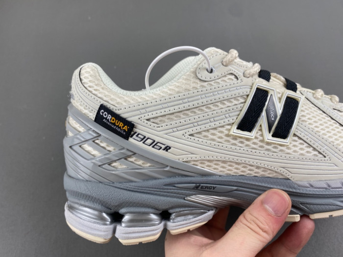 New Balance 1906R Cordura Tan Black U1906ROC