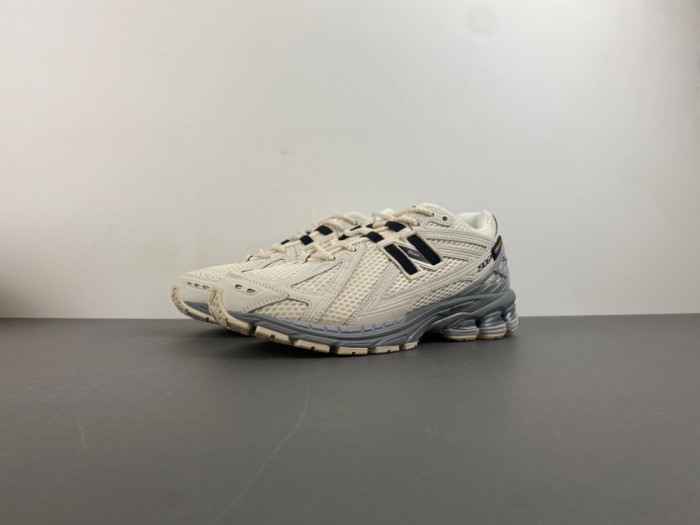 New Balance 1906R Cordura Tan Black U1906ROC