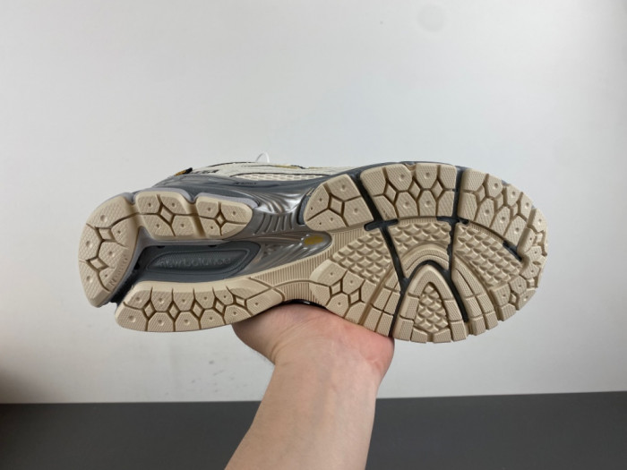 New Balance 1906R Cordura Tan Black U1906ROC