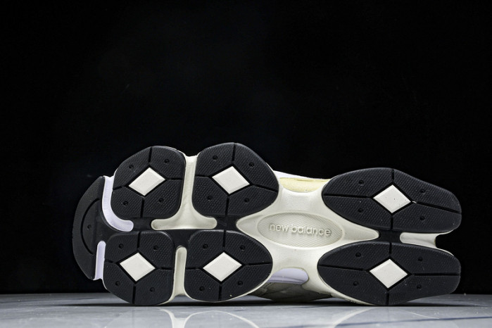New Balance 9060 U9060WHT